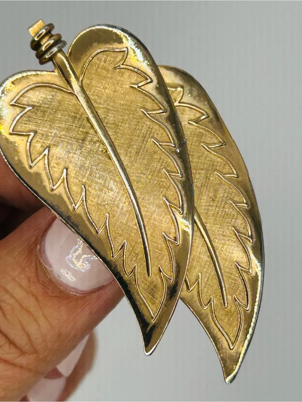 Coro Gold Leaf Double-Leaf Brooch
